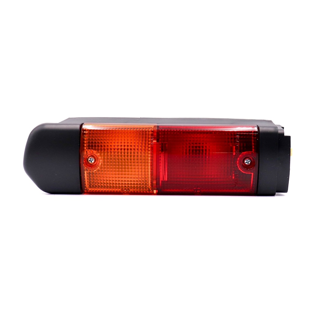 LAMPARA TRASERA (LH) 4Y / SERIE 8