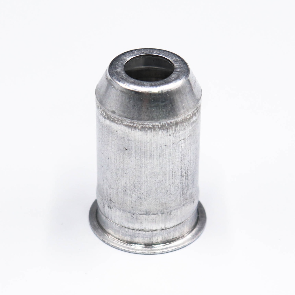 TUBO DE BUJIA 