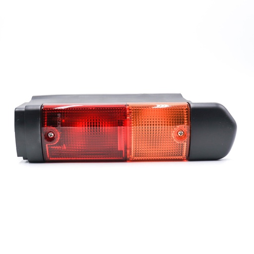 [56640-26601-71] LAMPARA TRASERA (LH) 4Y / SERIE 8